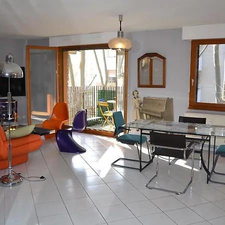 Colombet Stay's - Chateau Le Lez *